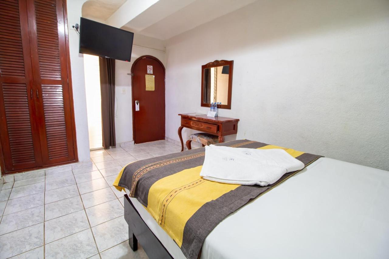 Hotel El Espanol Centro Historico Mérida Buitenkant foto